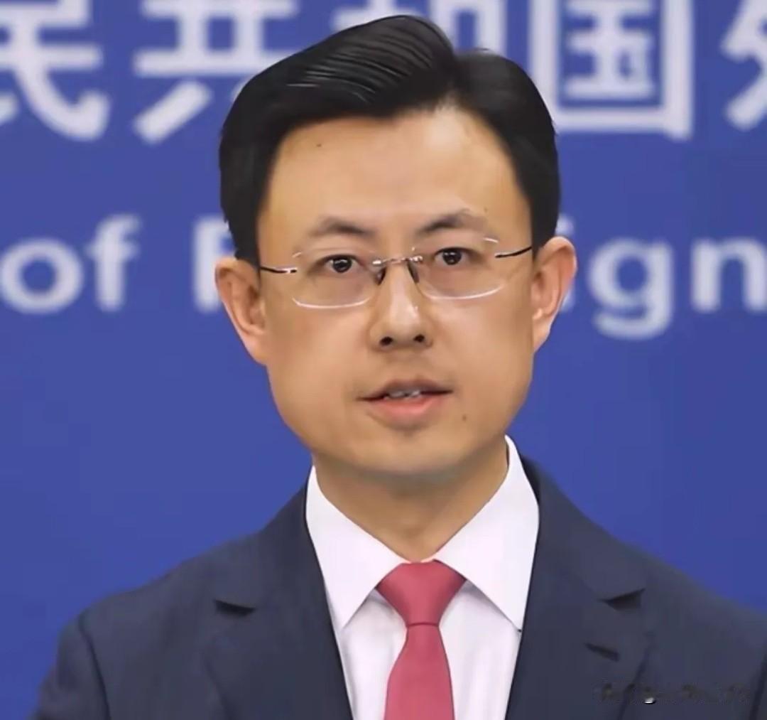 濮耐股份4月24日公告，因伪报品名走私1243.55吨天然鳞片石墨到美国被起诉，