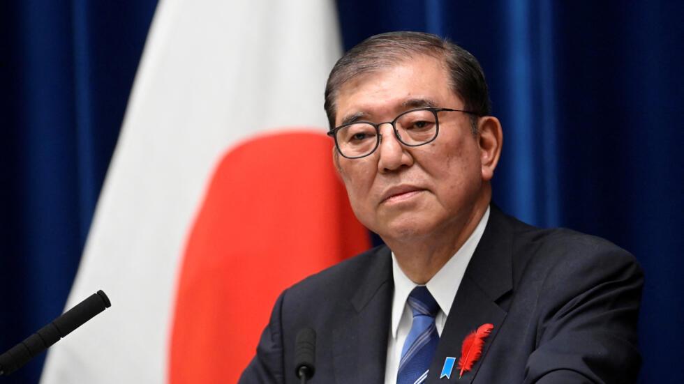 新上任的日本首相石破茂，首次出访即打脸赖清德！10月10日，石破茂在老挝参加东盟