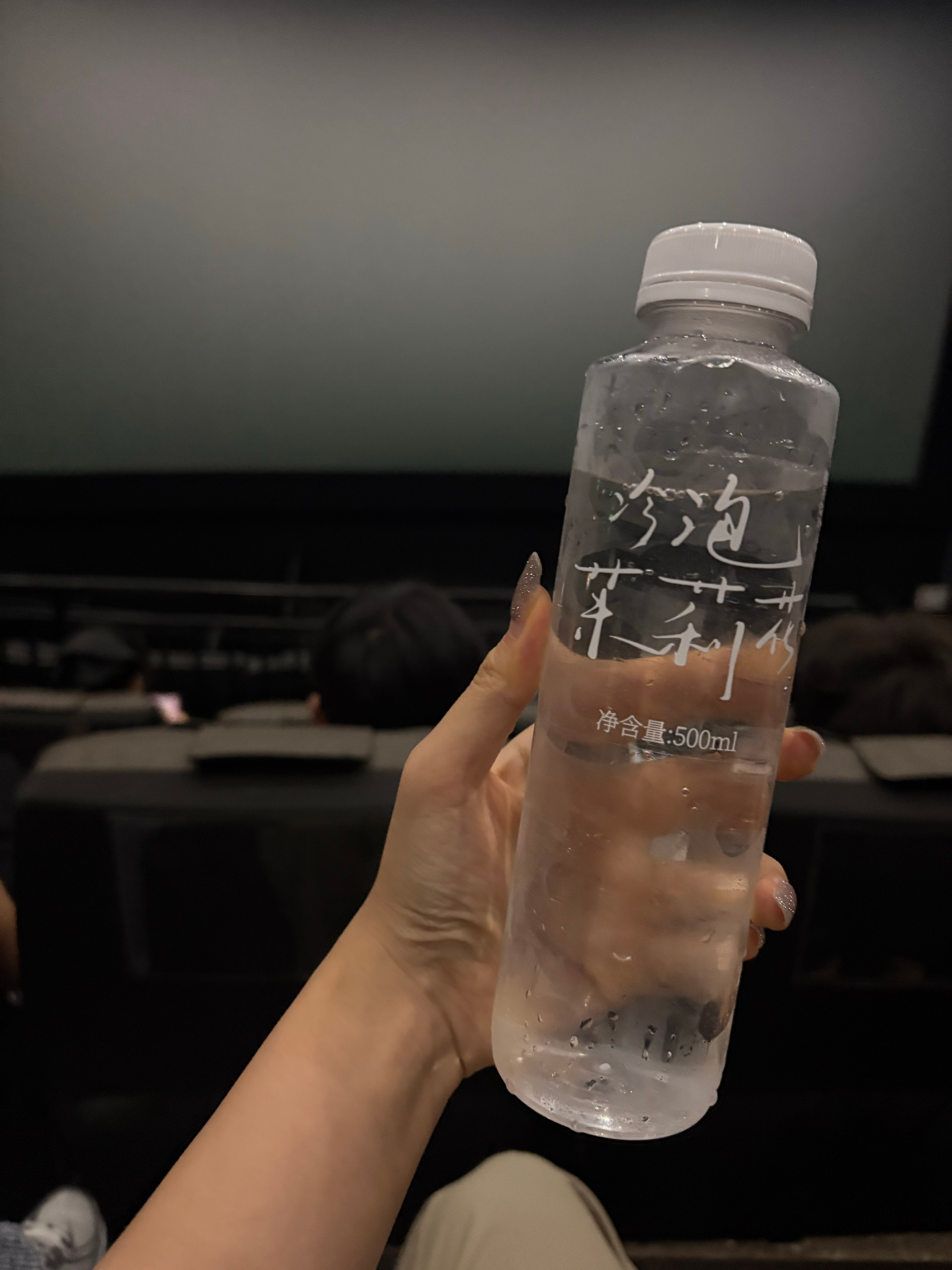 今天终于去看了《奥德赛》，后劲十足，在我心里，现在已经不亚于《星际穿越》。之前不
