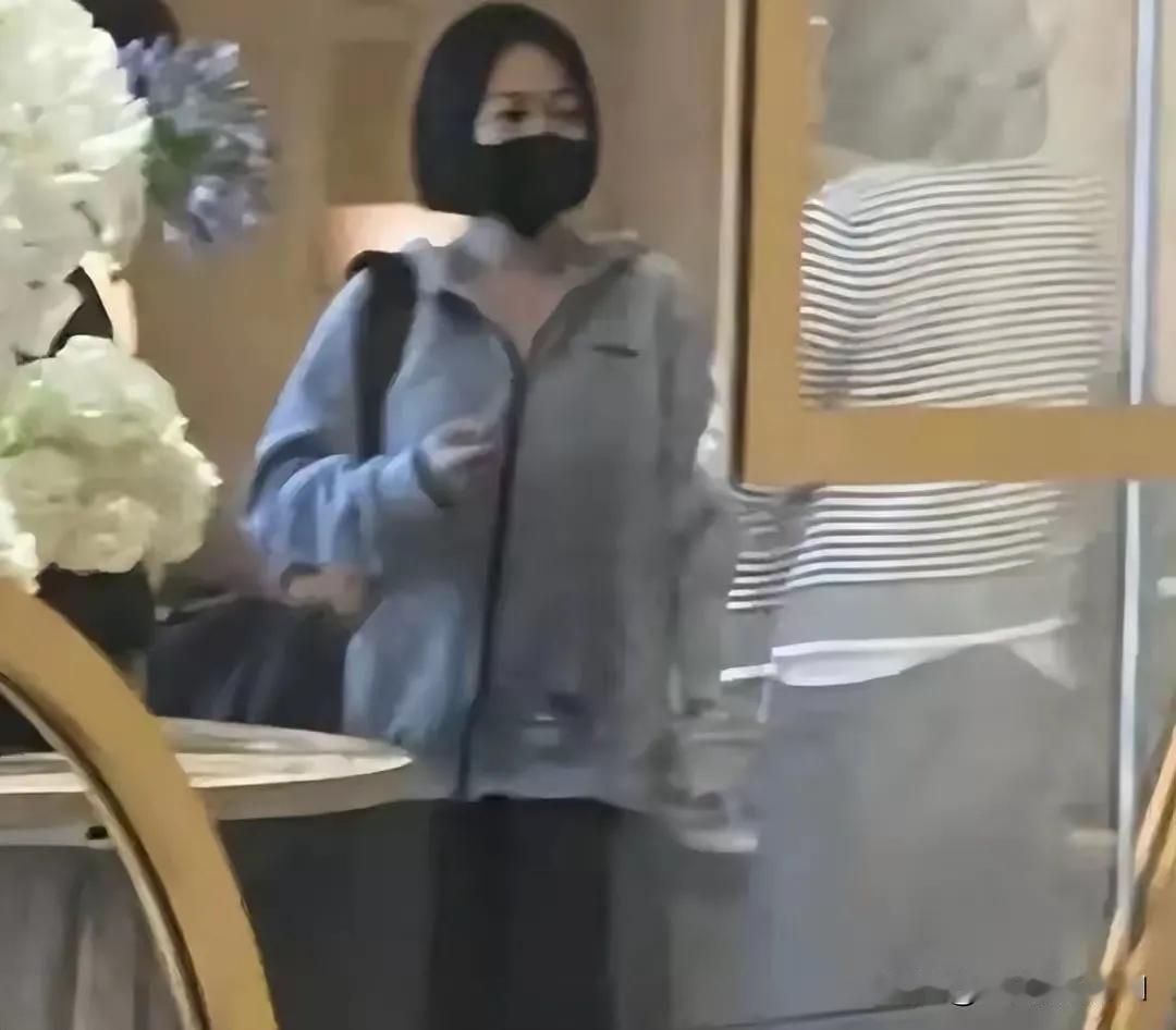S妈深夜连发6条动态！小S携夫秘赴韩撞期具俊晔，韩媒镜头下暗藏家庭风暴

一场突