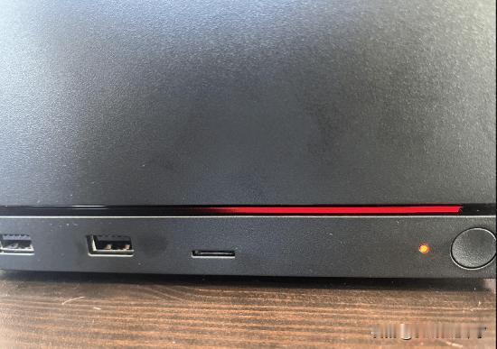 据wccftech报道，一名Steam Machine用户近日遭遇了首例“红线死