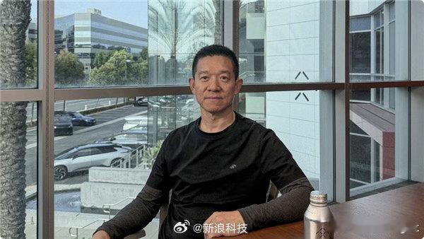 贾老板又要到饭了，这次是搞机器人，还要对标特斯拉也难怪他不回国，毕竟美国人民的钱