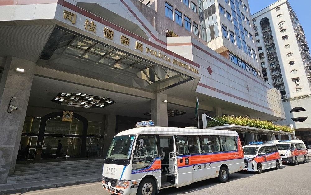 【四居民堕假抖音客服骗局 失九十四万】

司警再接获4宗涉及假冒抖音客服的诈骗检