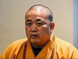 少林寺的胖和尚被判了。不是所有的和尚都肥头大耳，但肥胖的比例不低。中国人爱把修行