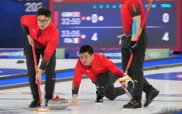 中国冰壶男队6比8挪威米兰冬奥 中国冰壶男队6-8惜败挪威，遭遇两连败。米兰冬奥