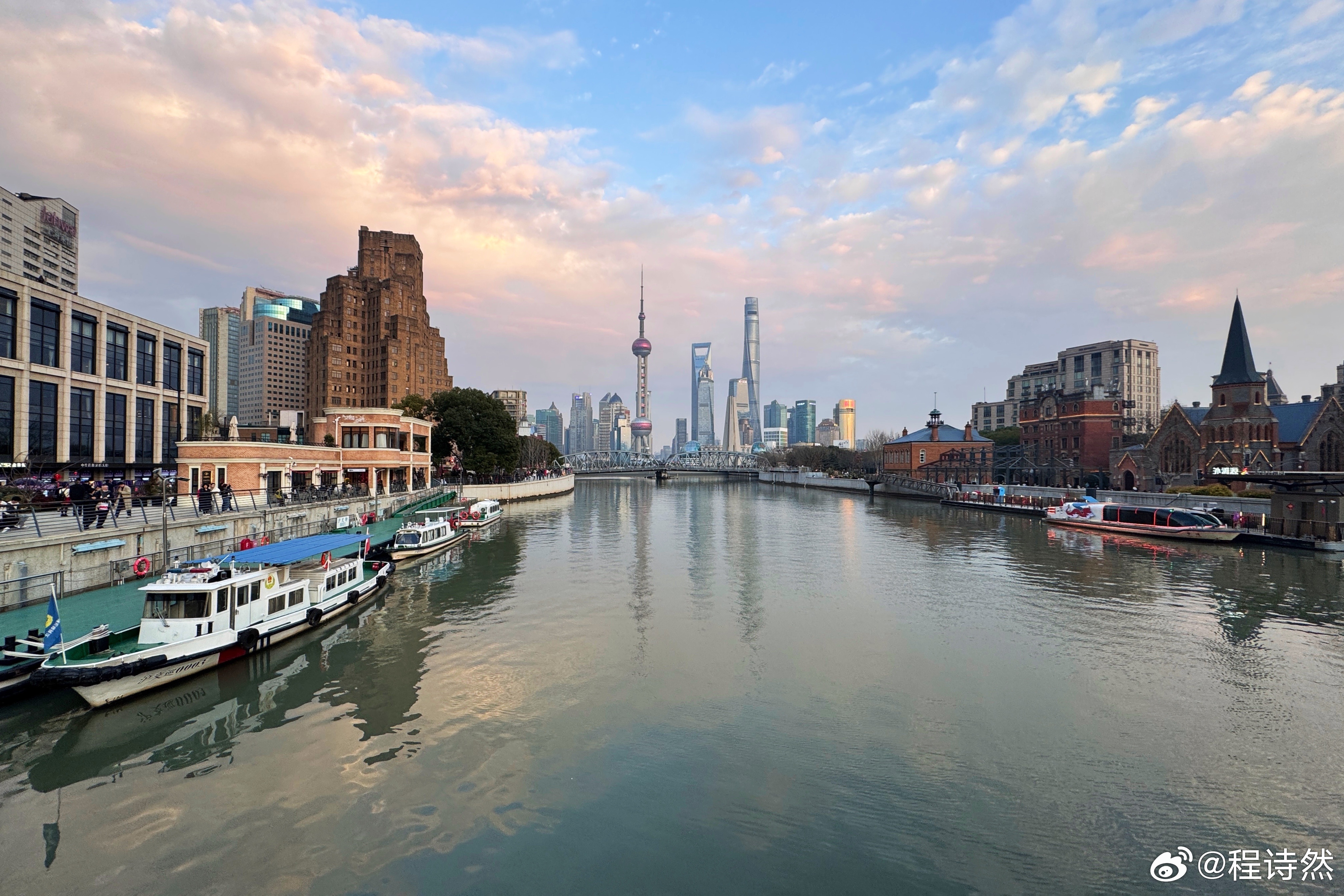 上海Citywalk，苏州河外滩。想要更安逸看外滩，找一处既能欣赏美景又适合漫步