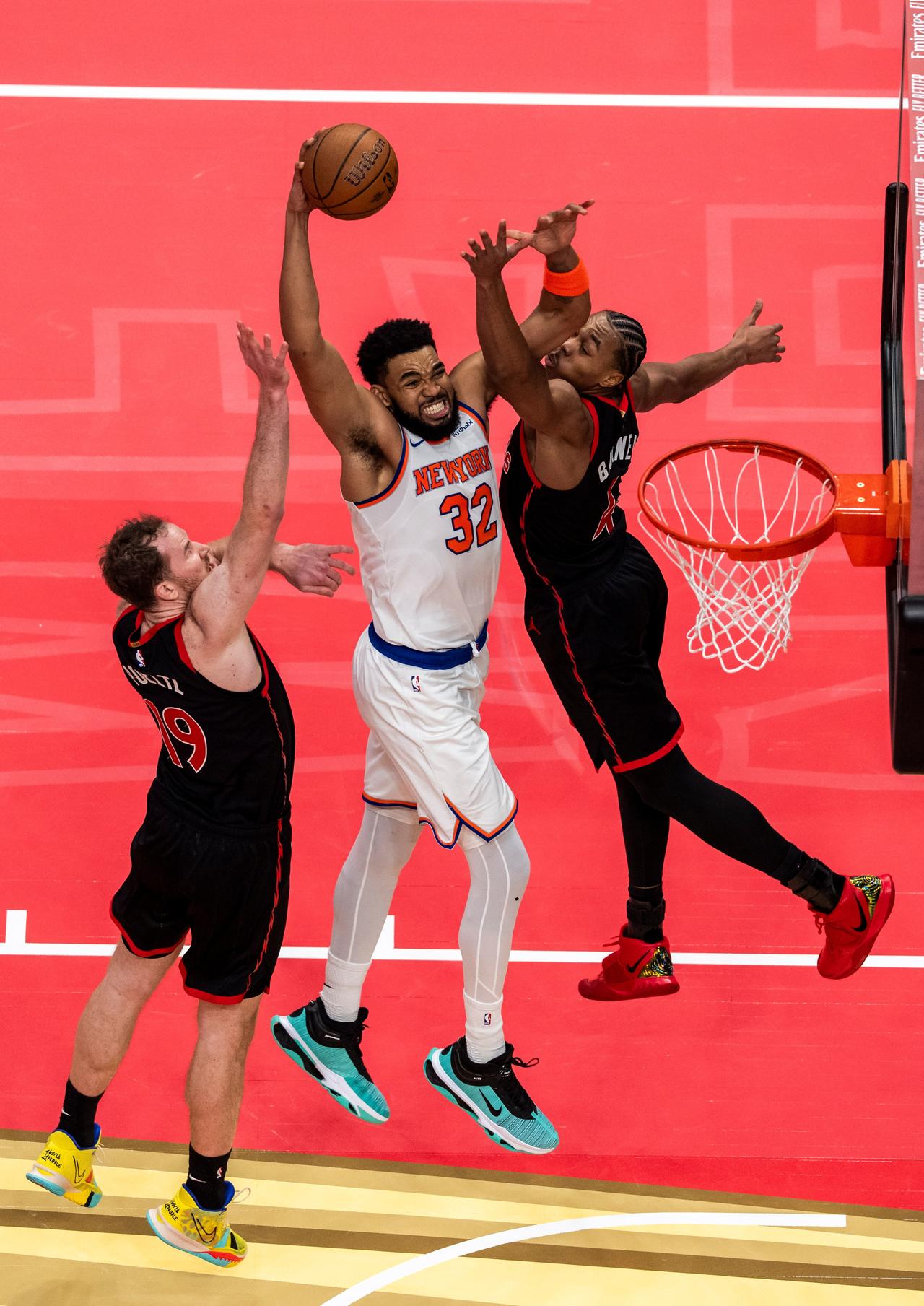 最被低估的NBA超级中锋——唐斯！
NBA杯东部淘汰赛尼克斯117:101大胜猛