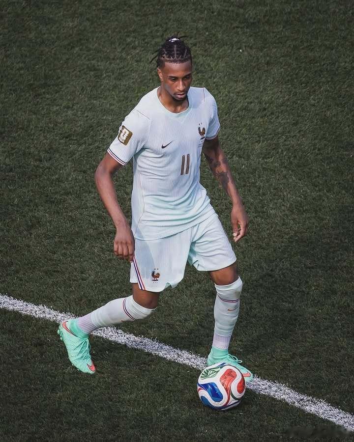 ✨等待你的世界杯第一球，𝑶𝒍𝒊𝒔𝒆 ⚽️🏆🇫🇷 