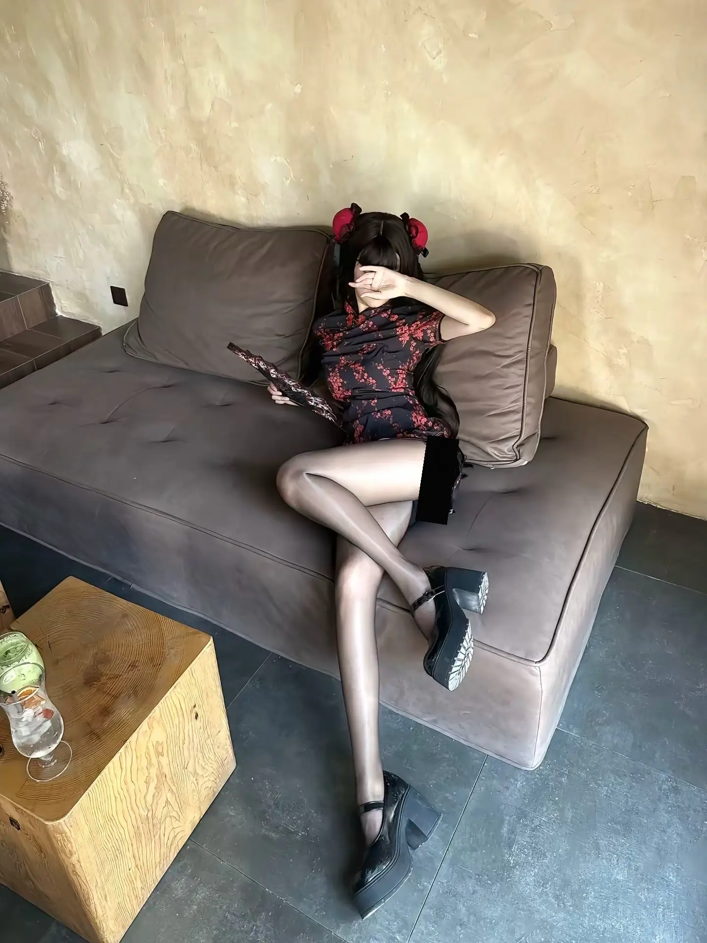 绝航啥也不干 和鲨鱼比赛憋气的来。