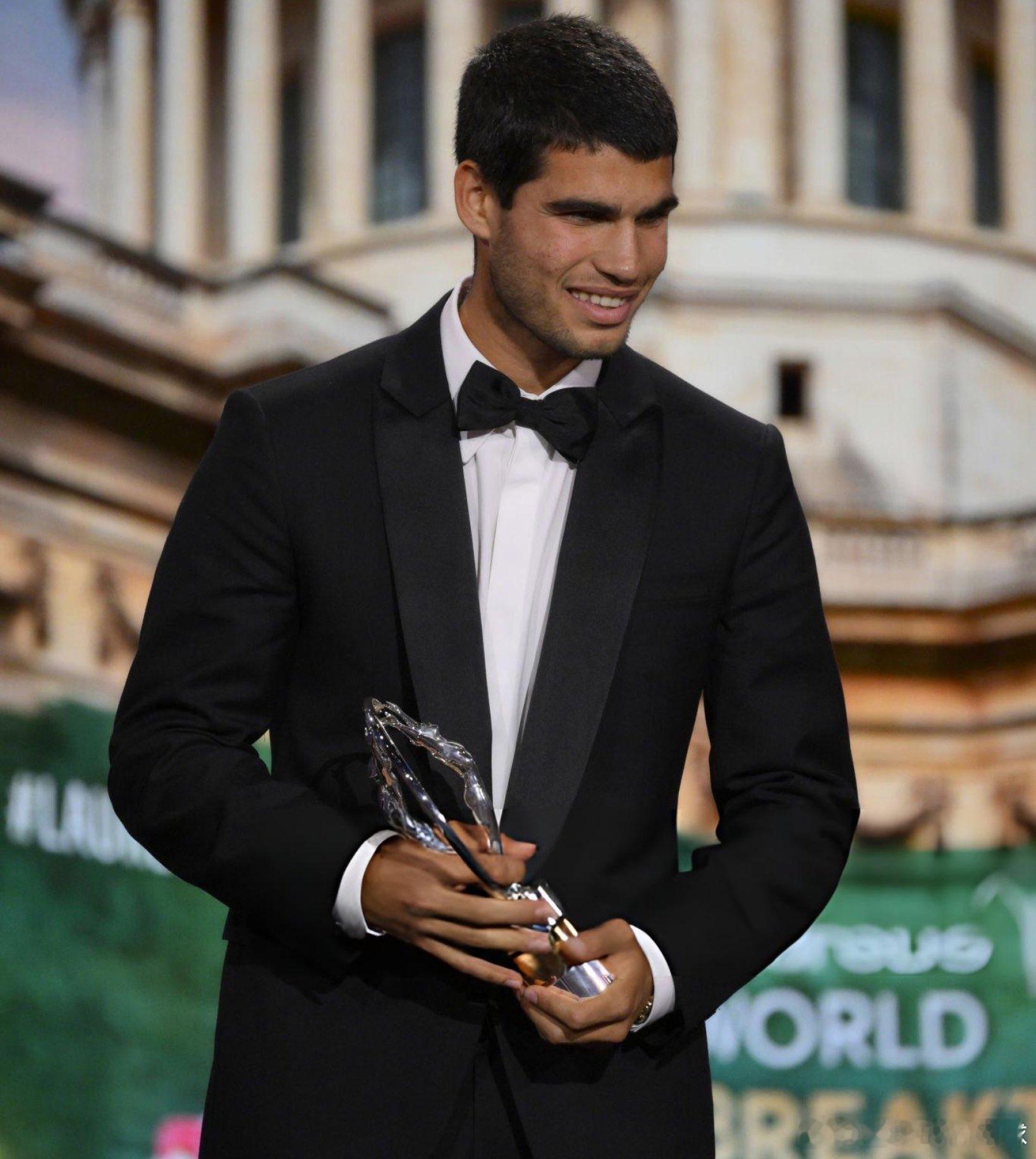 2023年——劳伦斯世界体育奖年度突破奖！2026年——劳伦斯世界体育奖年度最佳