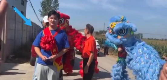 真可以说是家里迎来了一件大喜事！9月7日，老戏骨寇振海登上热搜，而这次受到关注，