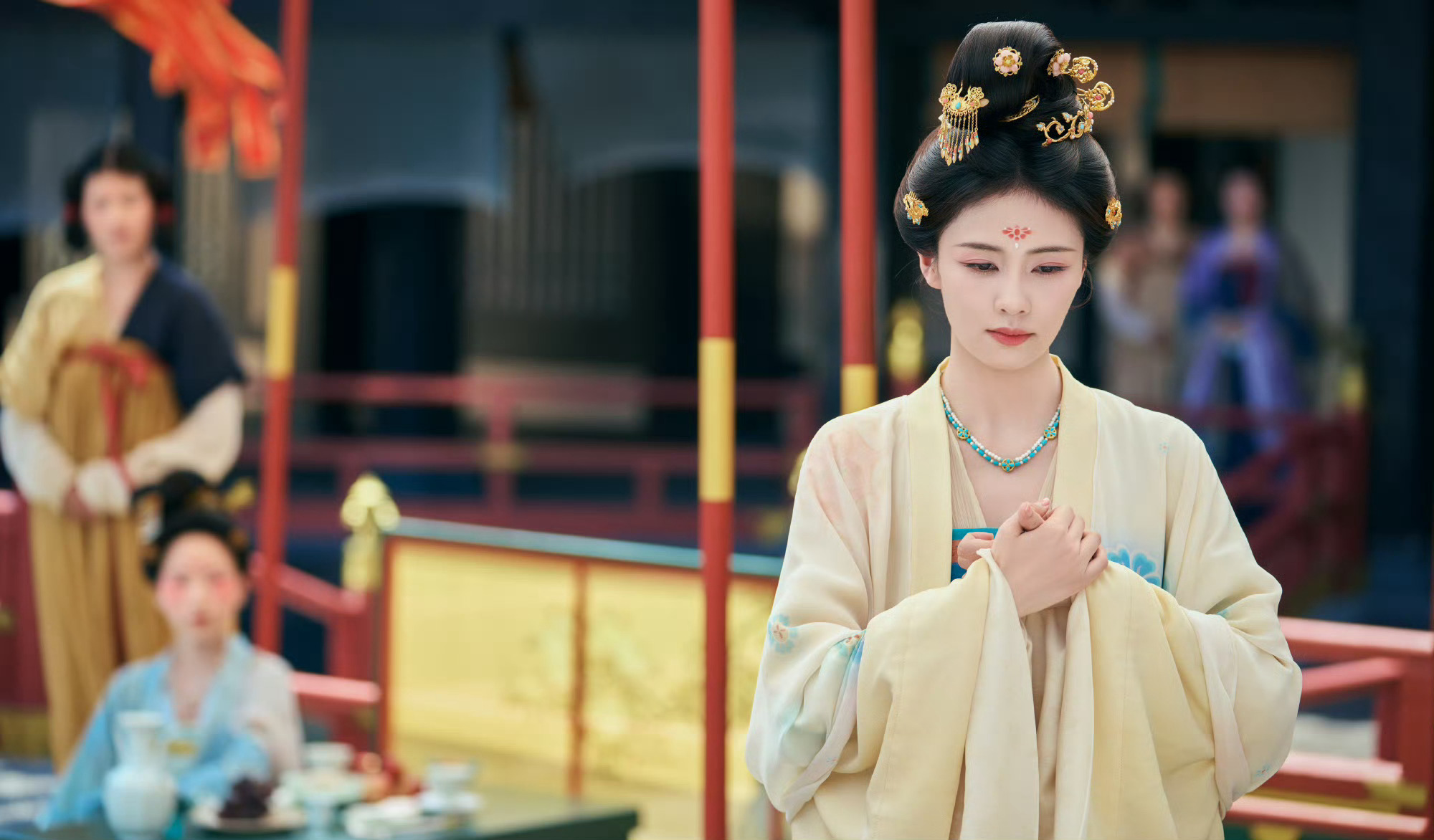 开始看莫离 