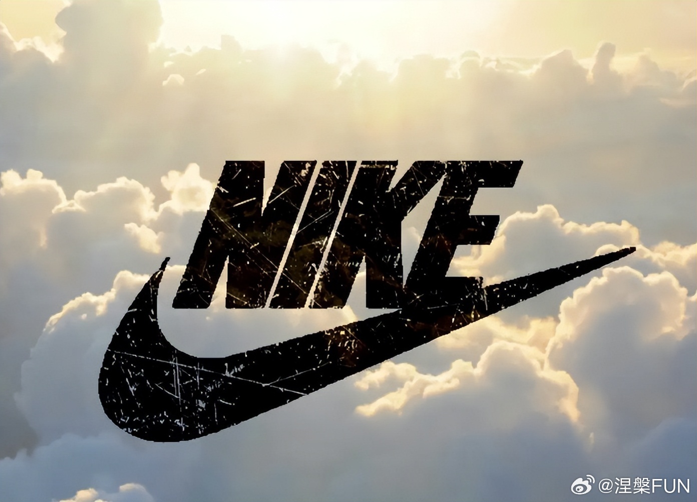 耐克上市3个月新品被滔搏6折出售 滔搏这波骨折价清仓，明眼人都知道是耐克线上“断