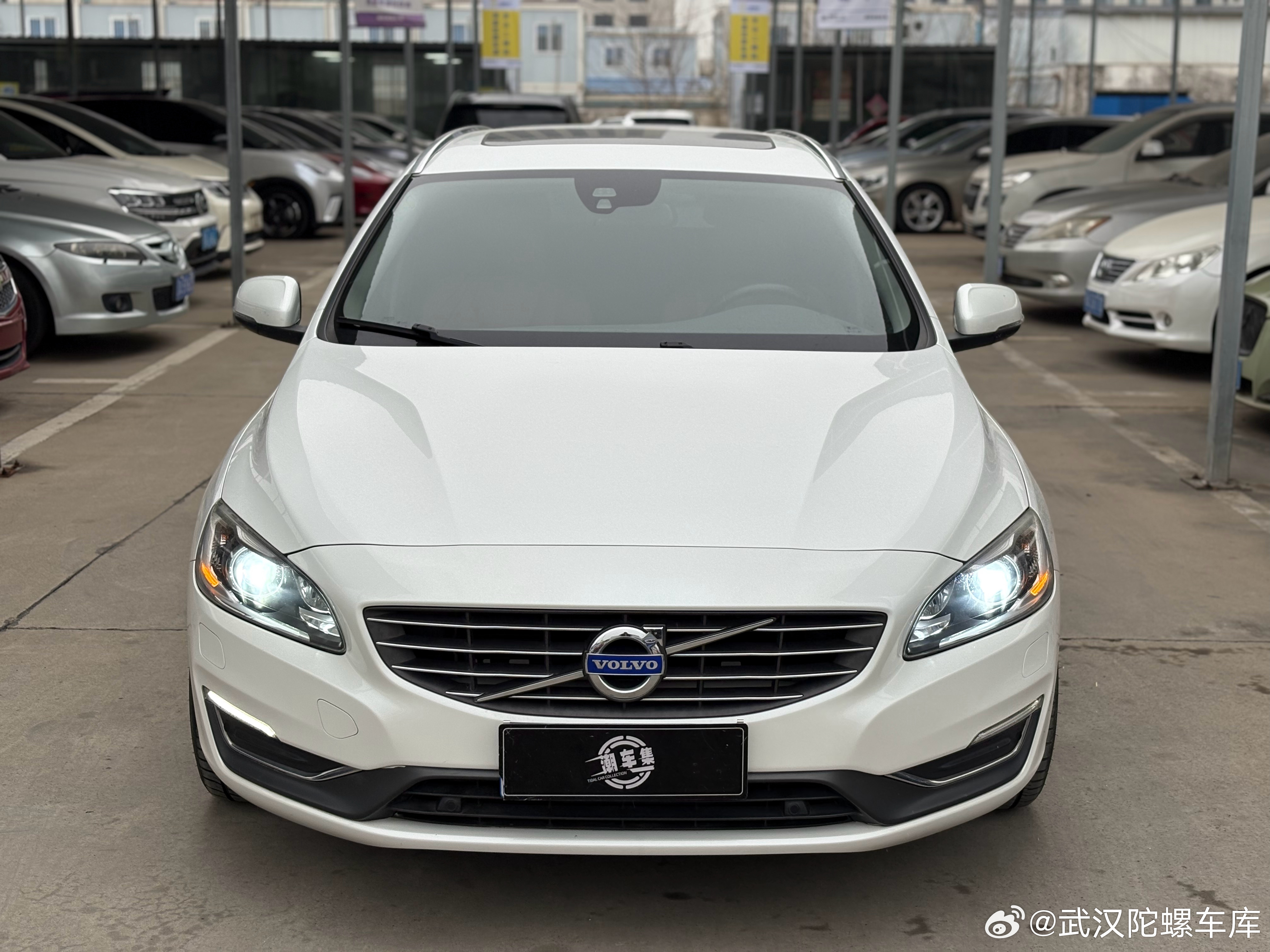 2014年 沃尔沃V60 改款 2.0 T5智雅8万多公里 原版精品车况 稳定四
