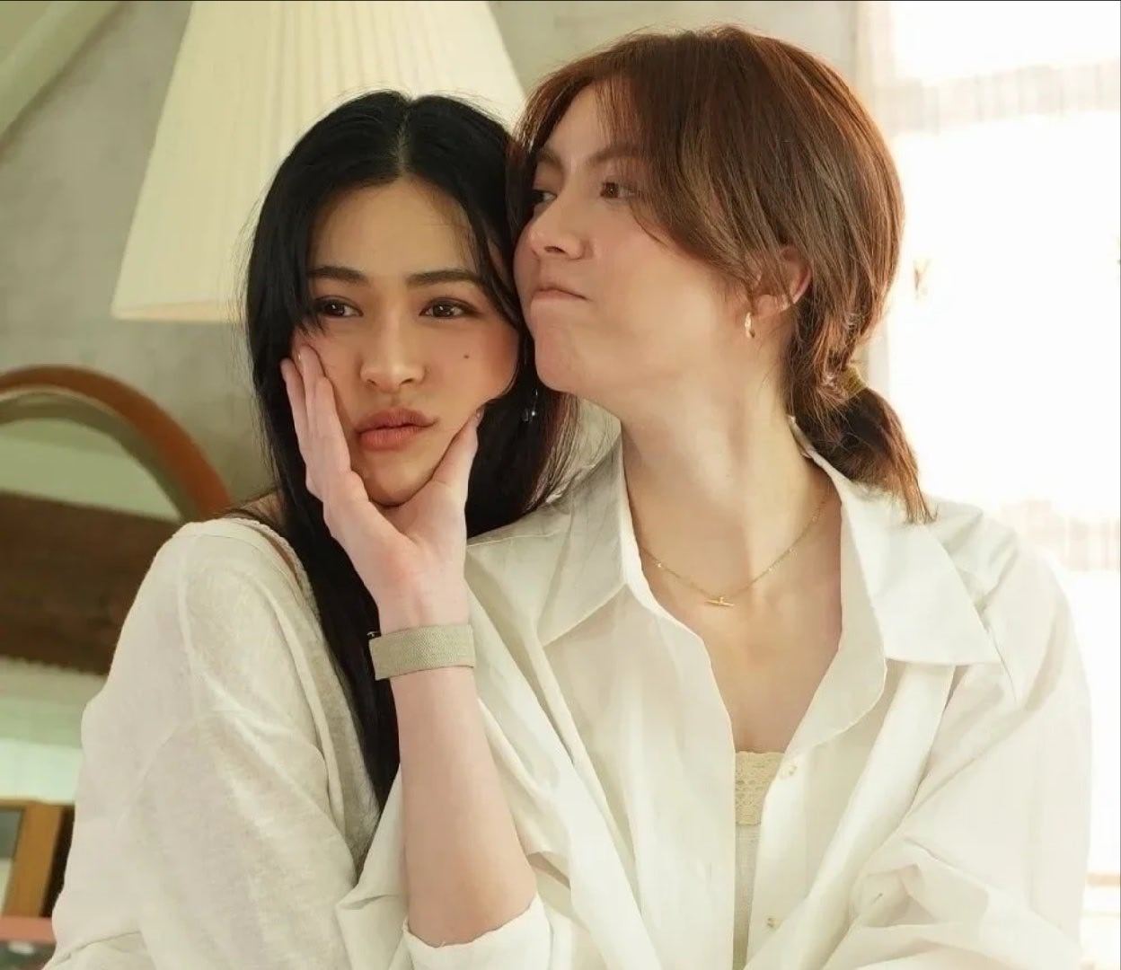 lingorm  女孩和她的老狗