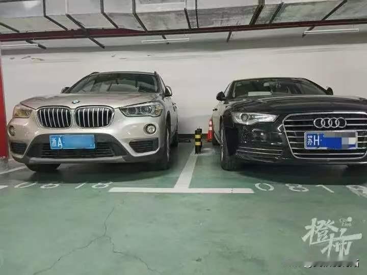 干得漂亮！红星新闻5月13日报道，浙江杭州，奥迪车主发现爱车车门多处划痕，怀疑是