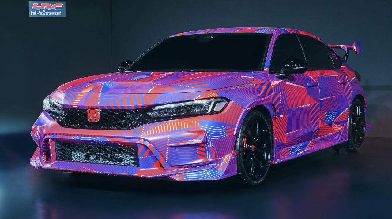 近日有消息称，第五代本田思域 Type R 或将以一款专注赛道性能的最终版车型，