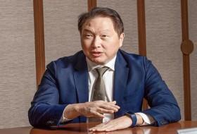 韩媒：崔泰源：SK 海力士考虑赴美上市 … 芯片短缺将持续至 2030 年

近