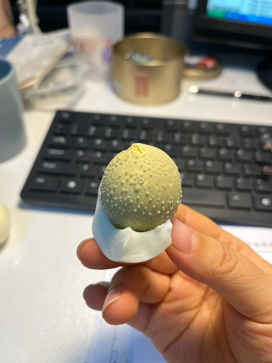 滚鸡蛋～我这脸蛋是有毒吗