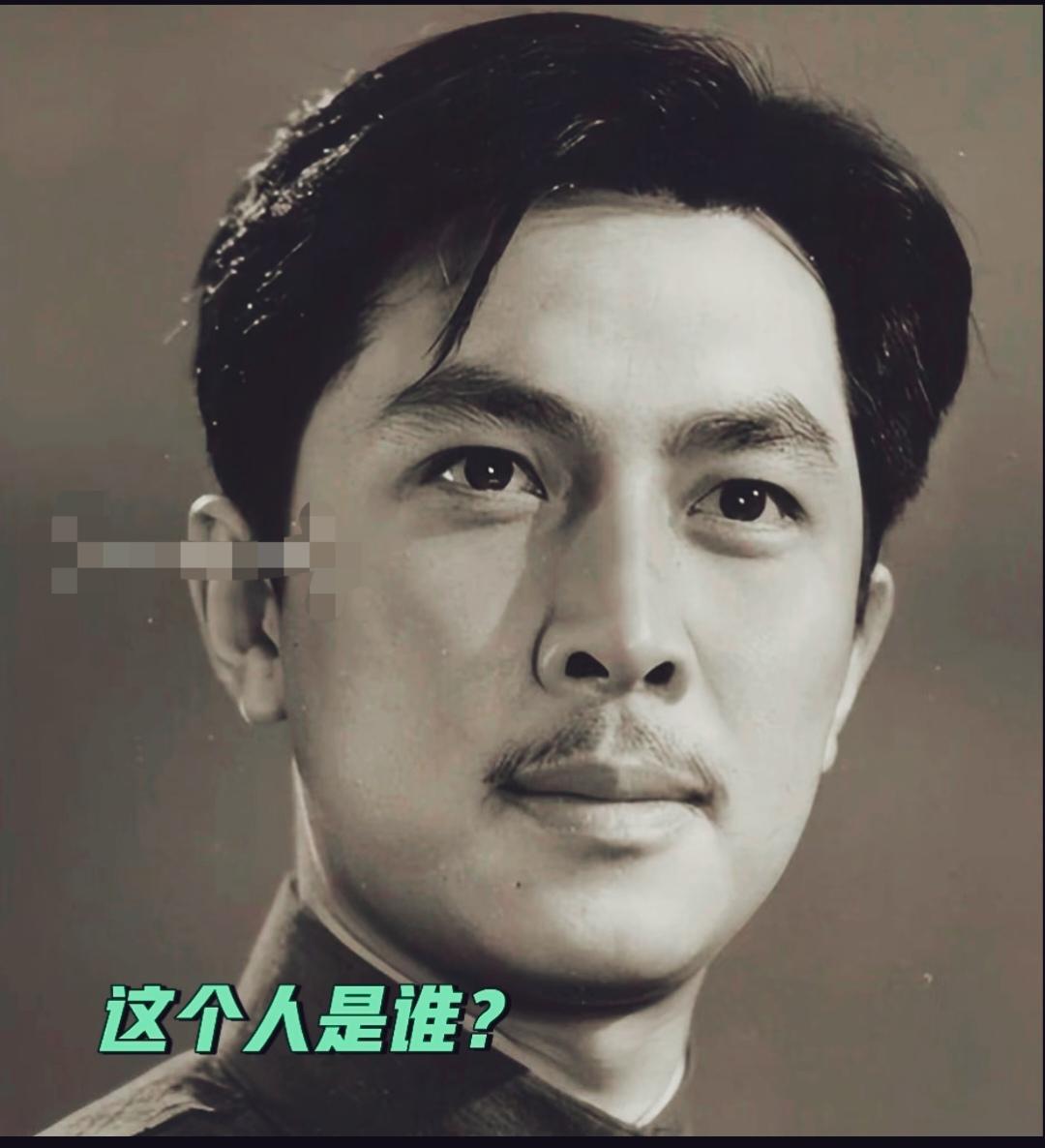 这个美男子是不是唐国强，看着有点像又不敢确认！