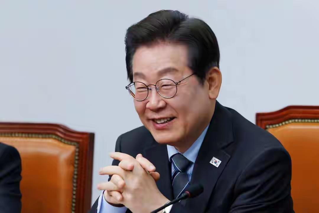 韩国政坛大地震，78年权力巢穴——检察厅即将彻底消失！最新国会全票通过的《政治组