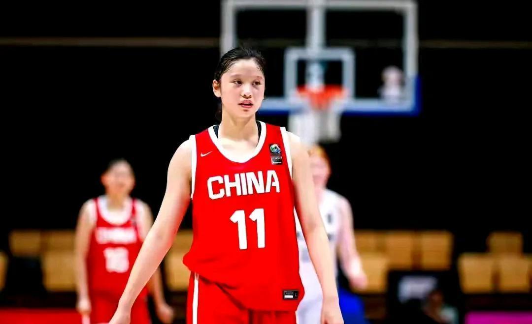 尽管输给了日本，但是我们仍然对这支U16充满希望。
李沅珊依然表现出色，在被高压