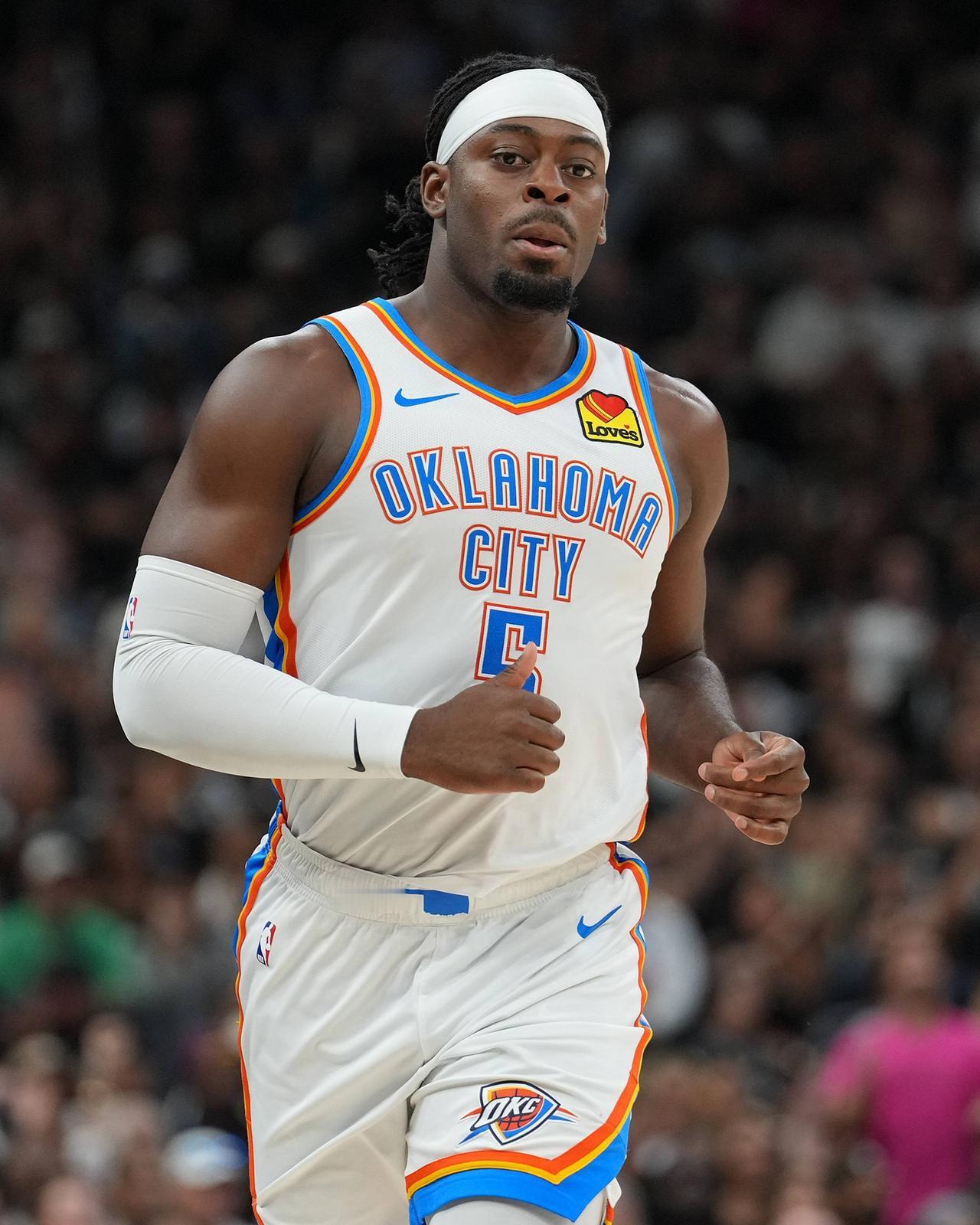 削减2.24亿支出 避开第二土豪线

NBA休赛期最顶级的操盘交易，被雷霆彻底玩
