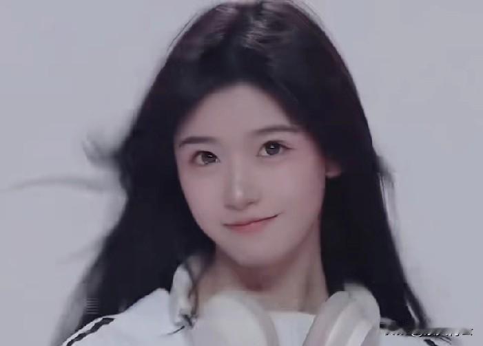 真正决定思想境界的，或许不是你能包容多少人，而是你能否真正看见他人。

看见他们