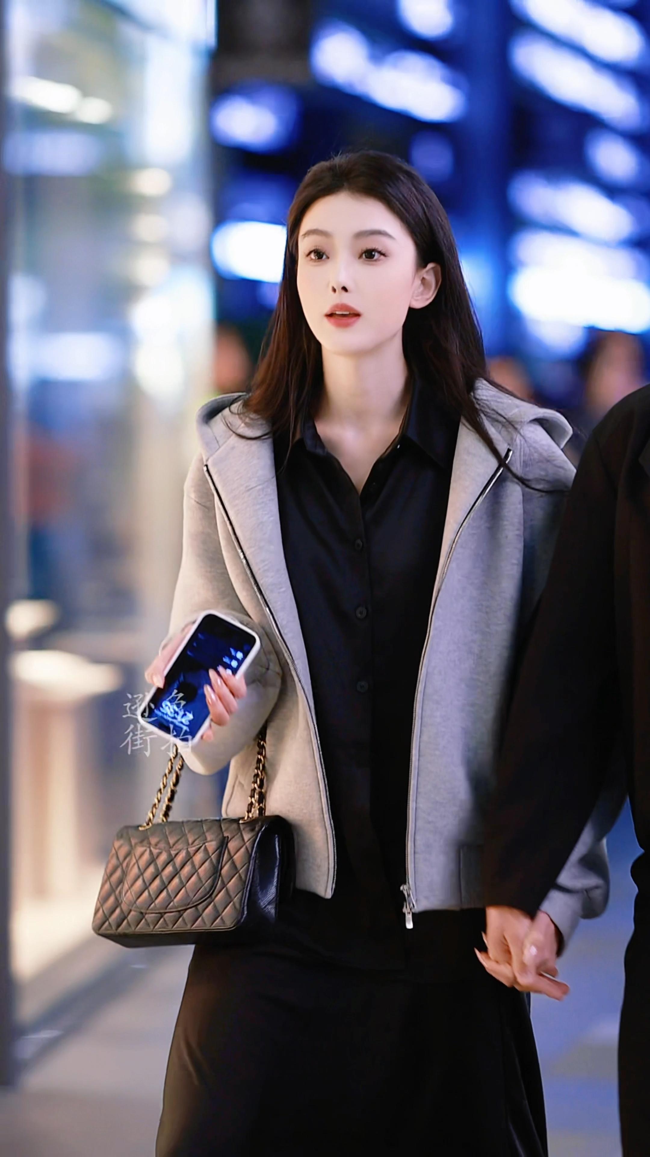 【成都街拍】晚安🌙🌙🌙丨摄影拍照每日穿搭 ​​​