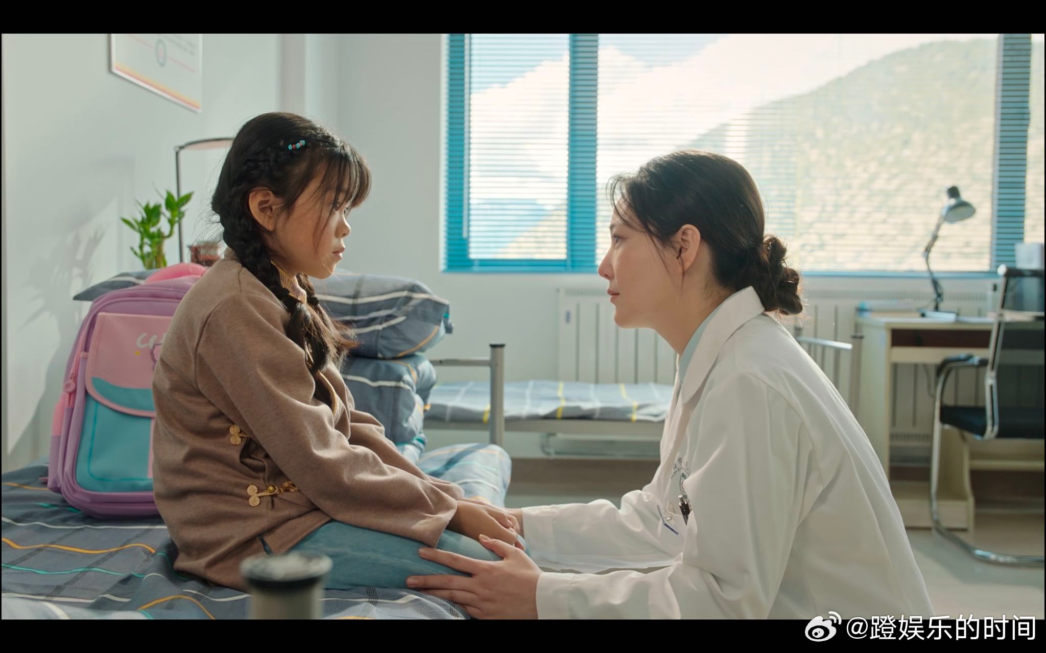 爱在山海间被低估好剧爱在山海间二轮收视领跑 援藏医疗题材质感扎实，前期被不少人低
