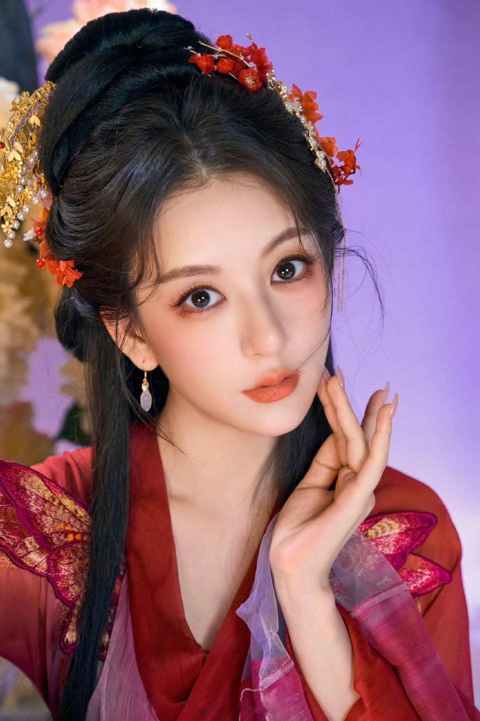 方媛晒古装照很美，但是为什么男明星都喜欢同一款呢