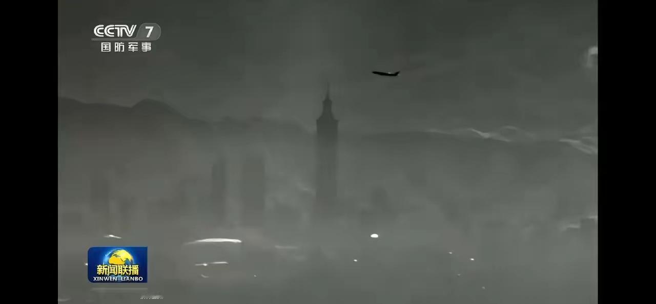 突发！解放军围岛军演，双尾蝎无人机抵近台北市区，台岛居然没发现，台网友慌了：难道