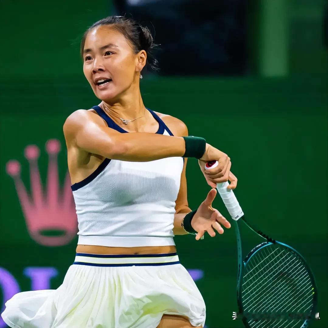 WTA1000印第安维尔斯站1/8决赛，袁悦扳回一盘，1-1，比赛仍在继续。
北