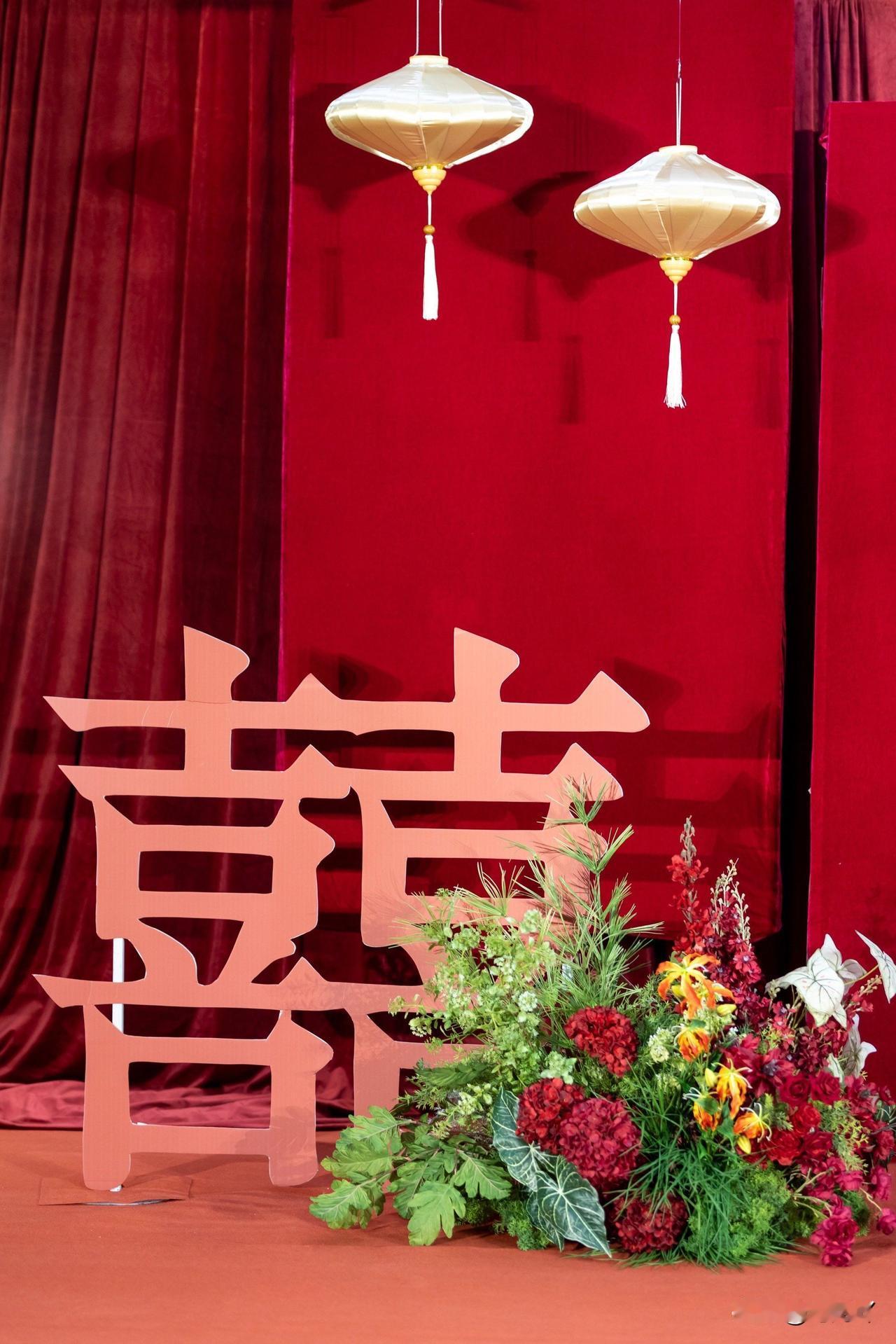 看到河南鲁山县28岁的女老师因父母逼婚不幸坠楼身亡的噩耗，我真的要打心底里感谢自