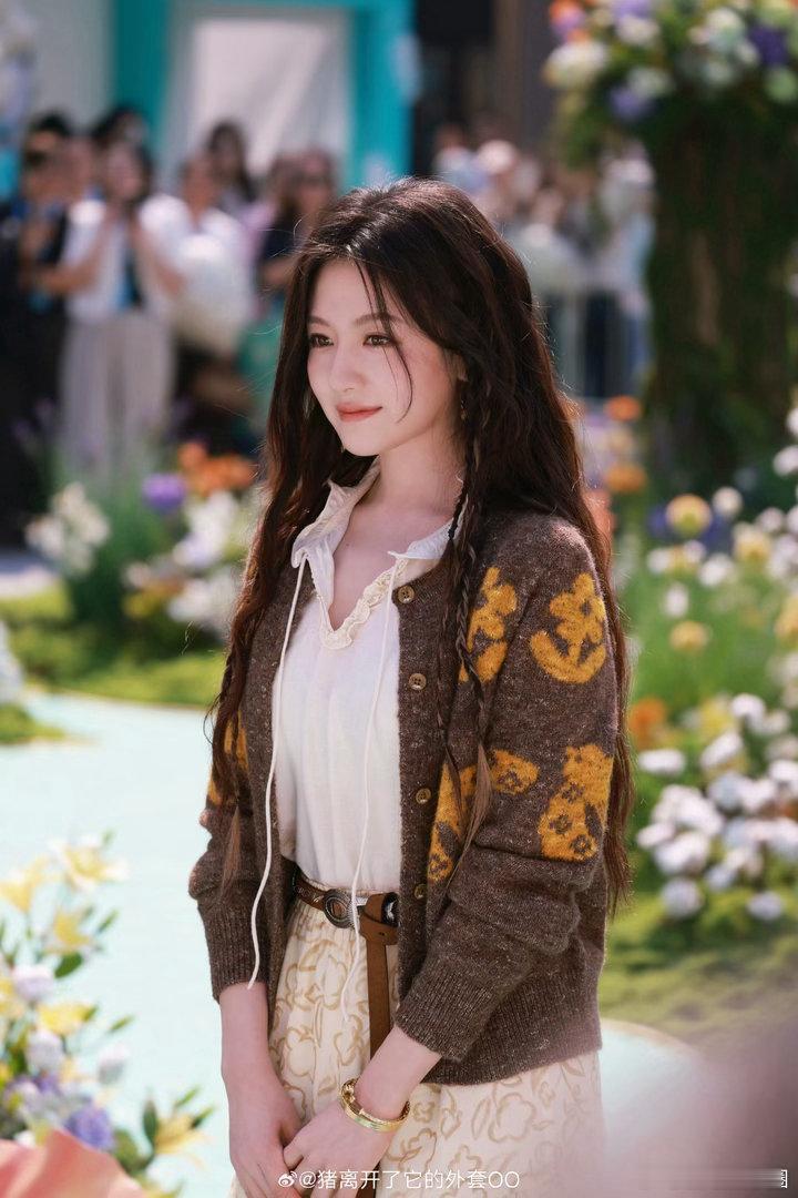 李兰迪千夜奇谭剧情人设李兰迪剧透千夜奇谭剧情人设李兰迪聊起《千夜奇谭》千云兮，双