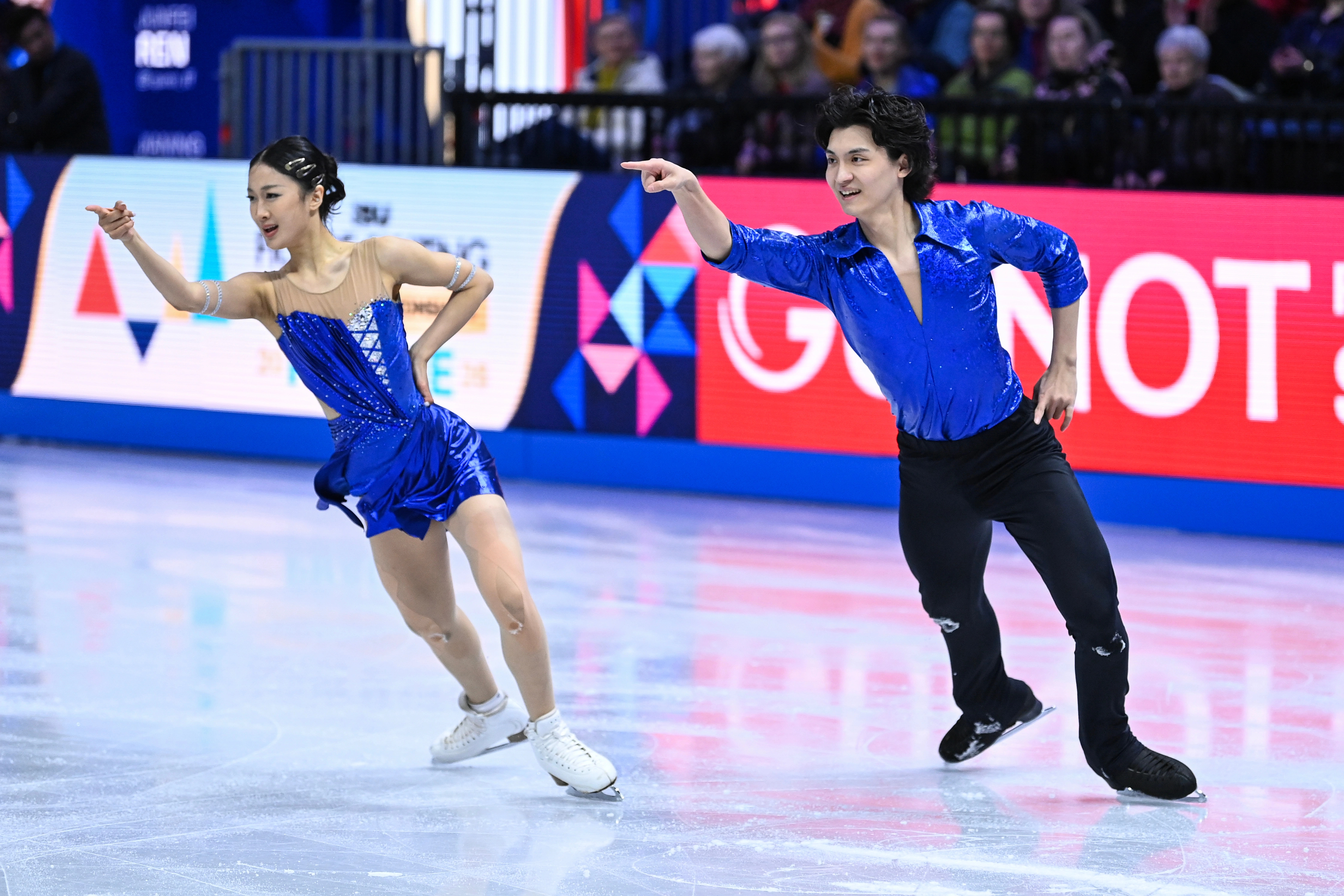 任俊霏邢珈宁2026花滑世锦赛 冰舞韵律舞图集 新华社记者 张豪夫 摄 