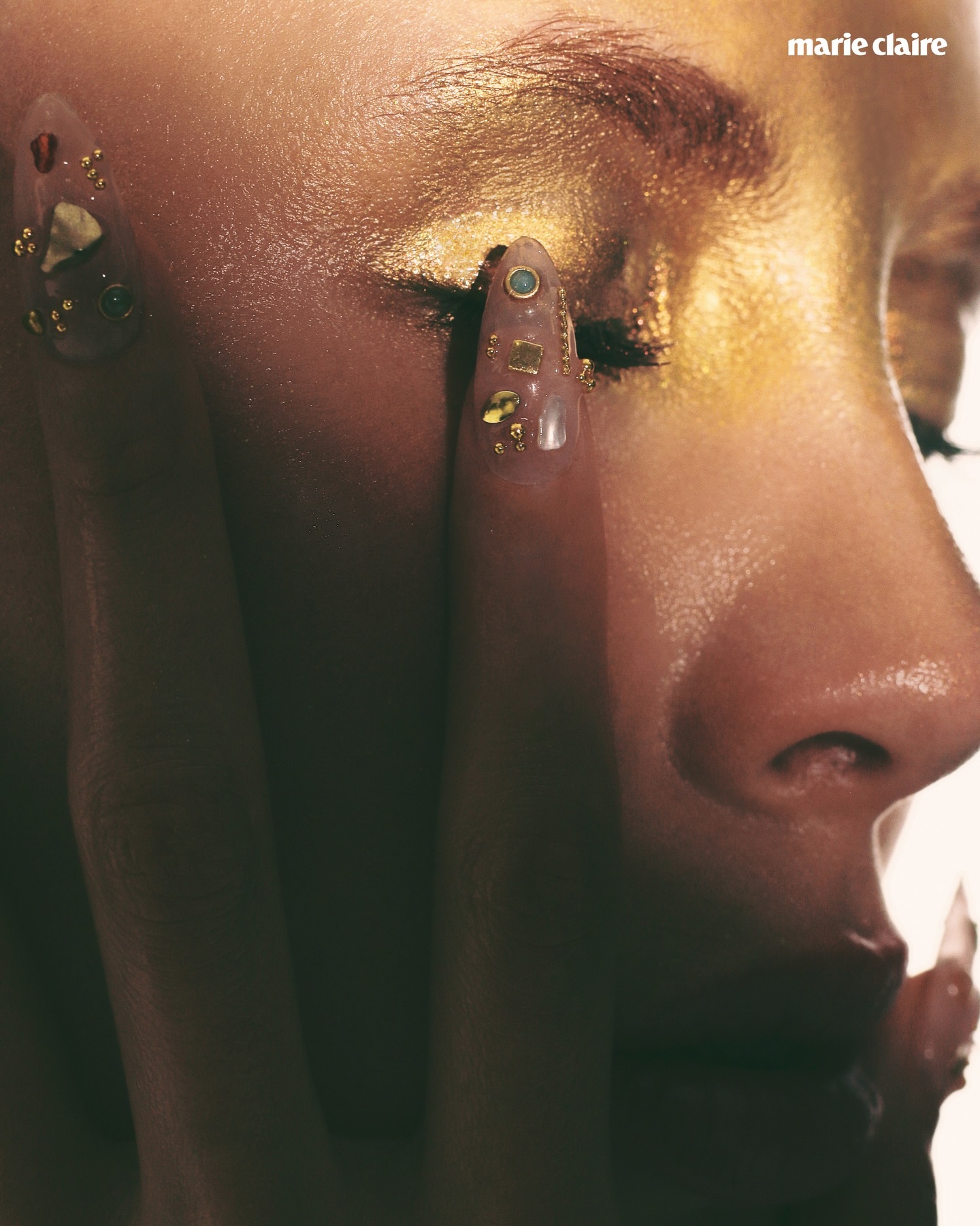 Marie Claire Mexico 一组创意之作身体成为创意领地：肌肤、双手