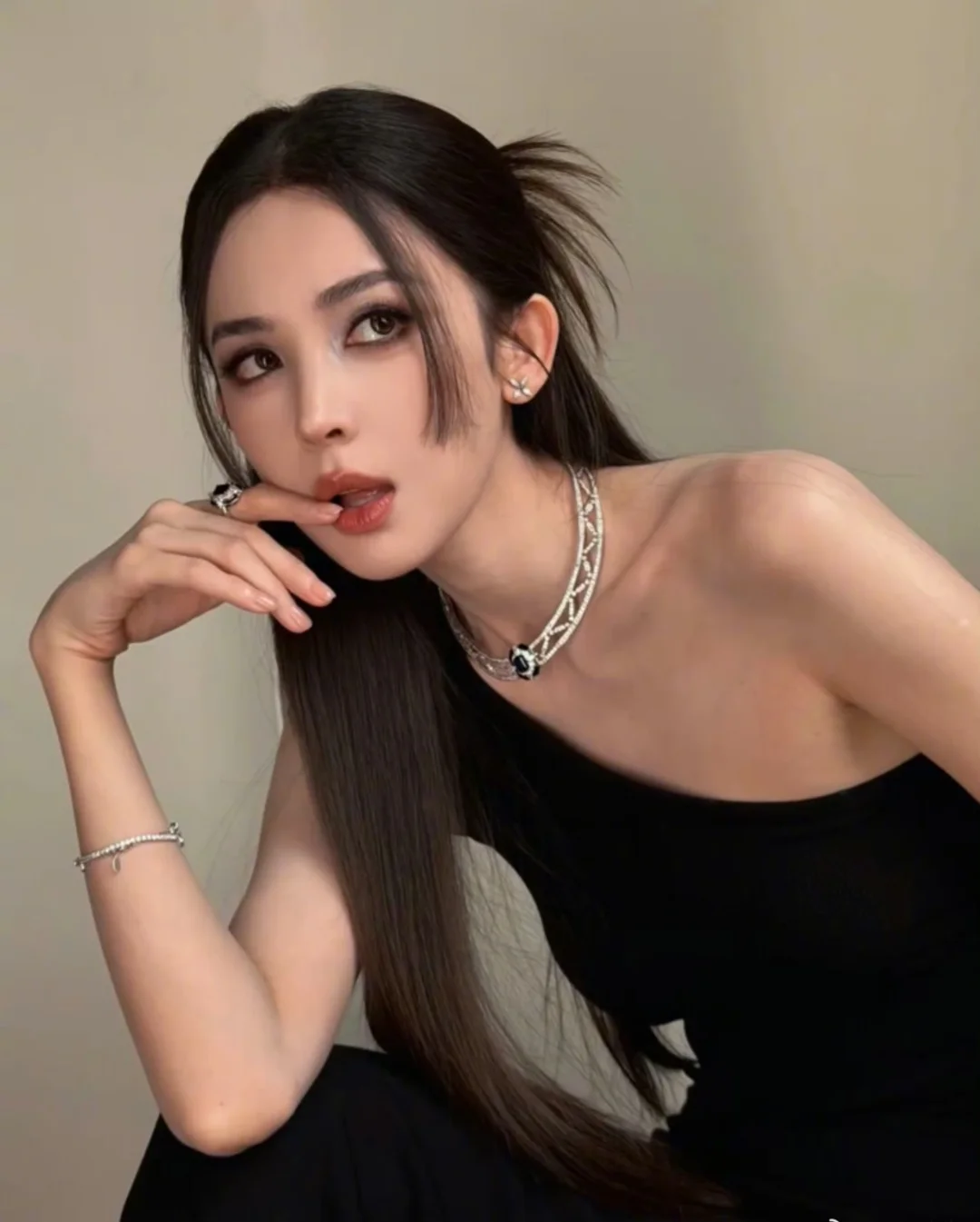 娜扎男生感拍照姿势｜拒绝讨好感太高级