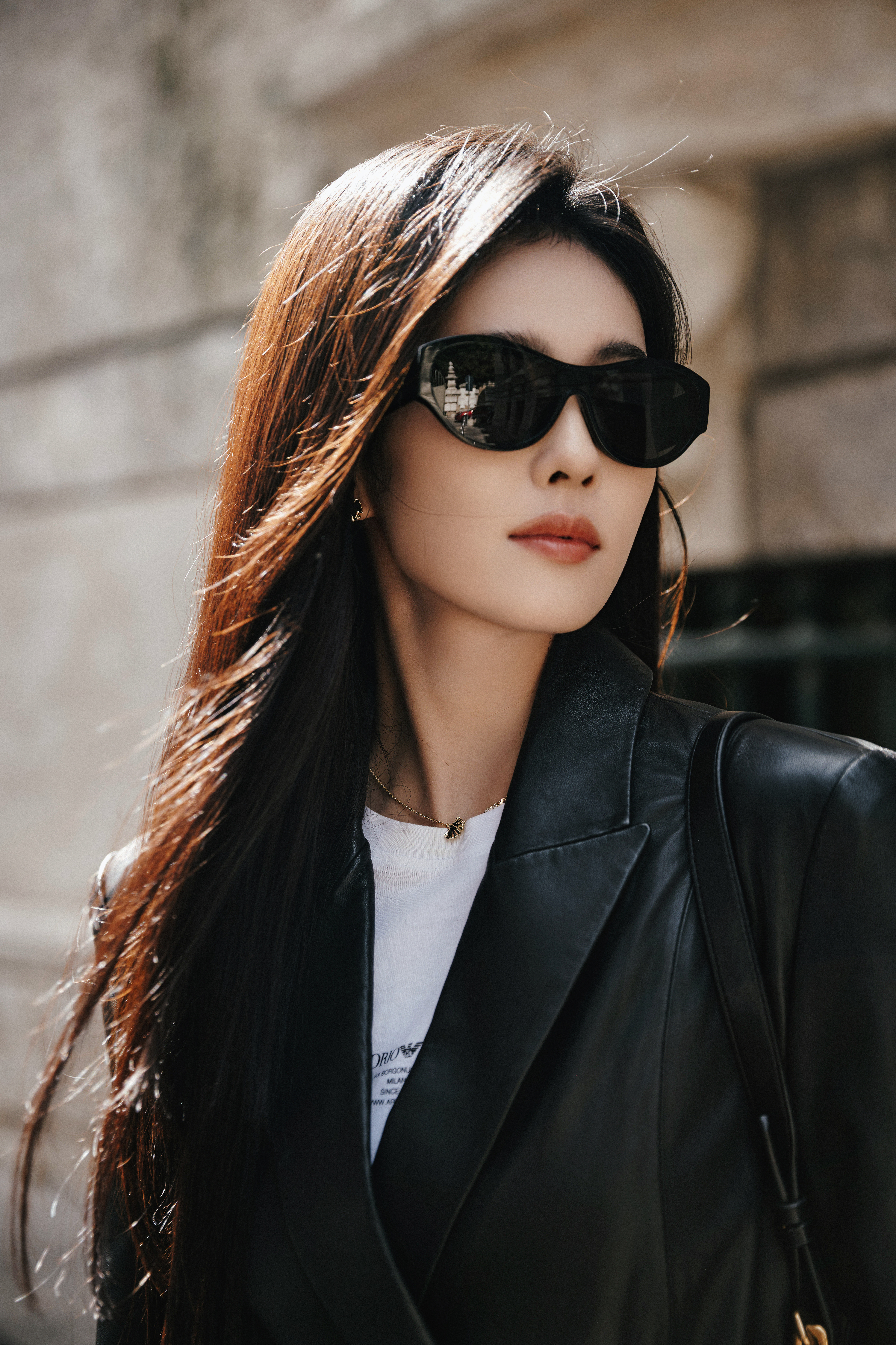 白鹿三天瘦了三斤白鹿在复制粘贴的时代，你是手写的诗