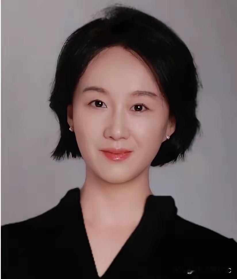 不得不佩服耿同学这波操作，简直把“借力打力”玩到了极致。

他表面上看似什么都没