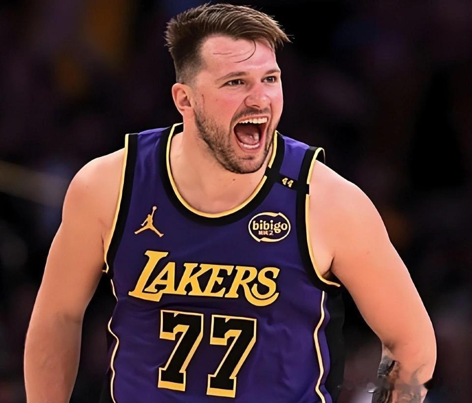 东契奇新赛季5场比赛打出什么神仙级表现

10月22日，湖人109-119不敌勇