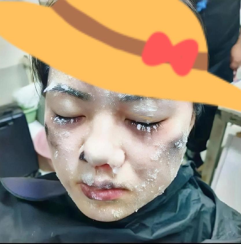 广东揭阳那桩“冷库惊魂”

看得我直冒冷汗。

一句“开个玩笑，至于较真吗”
