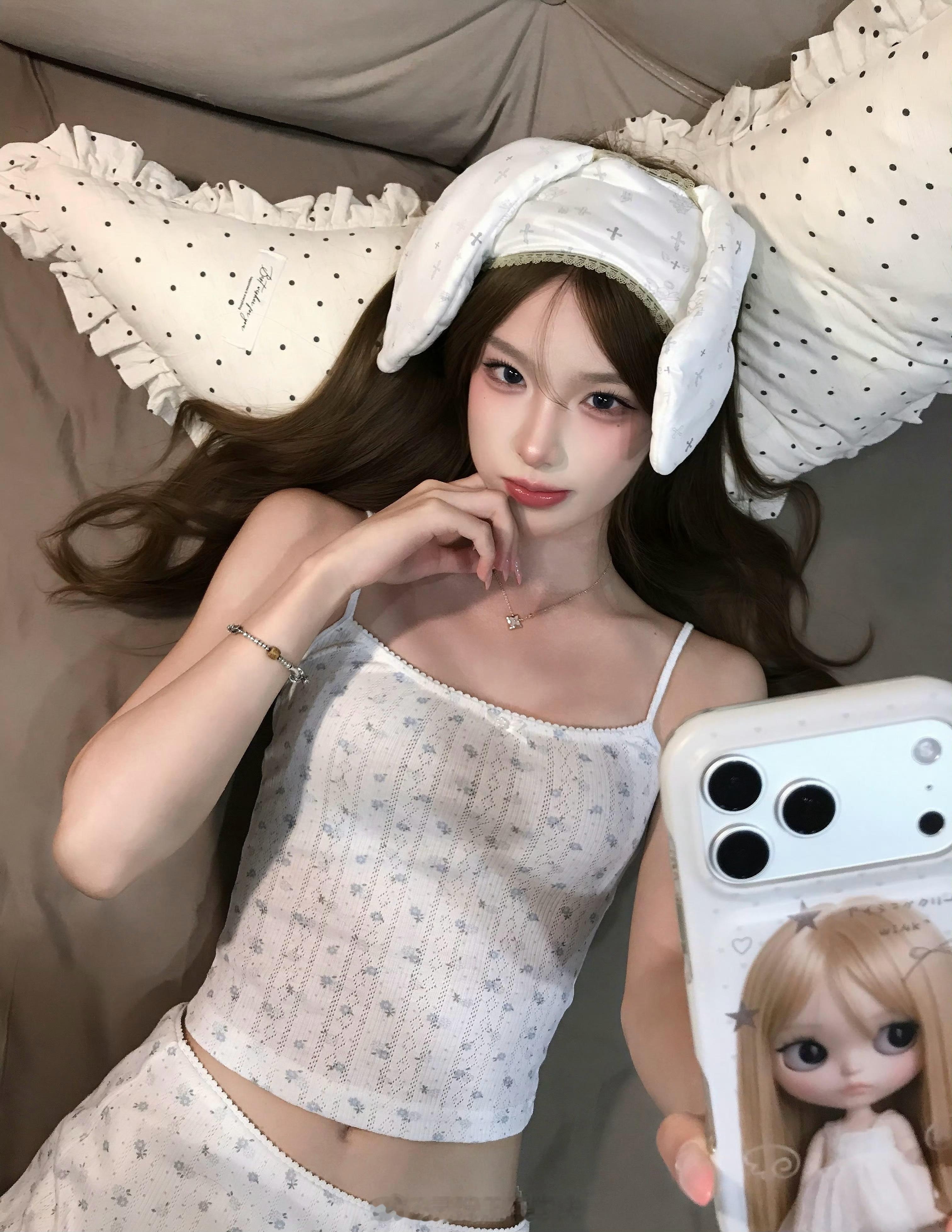 银色iPhone 18 Pro Max最好看了！ ​​​