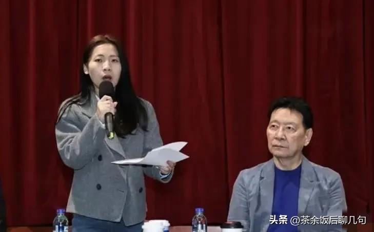 国民党真是太乱了，各吹各的号，各唱各的调，一个党因为军购案分了三派。
 
王鸿薇