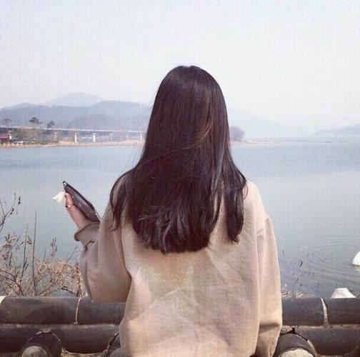 终于要离婚了！但是男方要求我同意给他儿子付抚养费，不然就不同意离婚！可是那个儿子