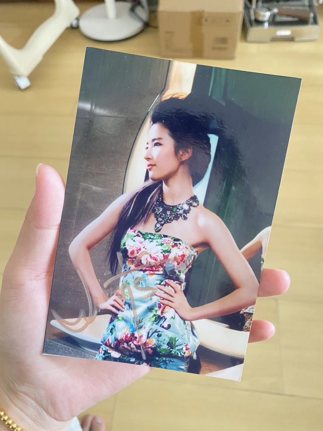 这张出的话，什么价格合适呢？有人懂吗