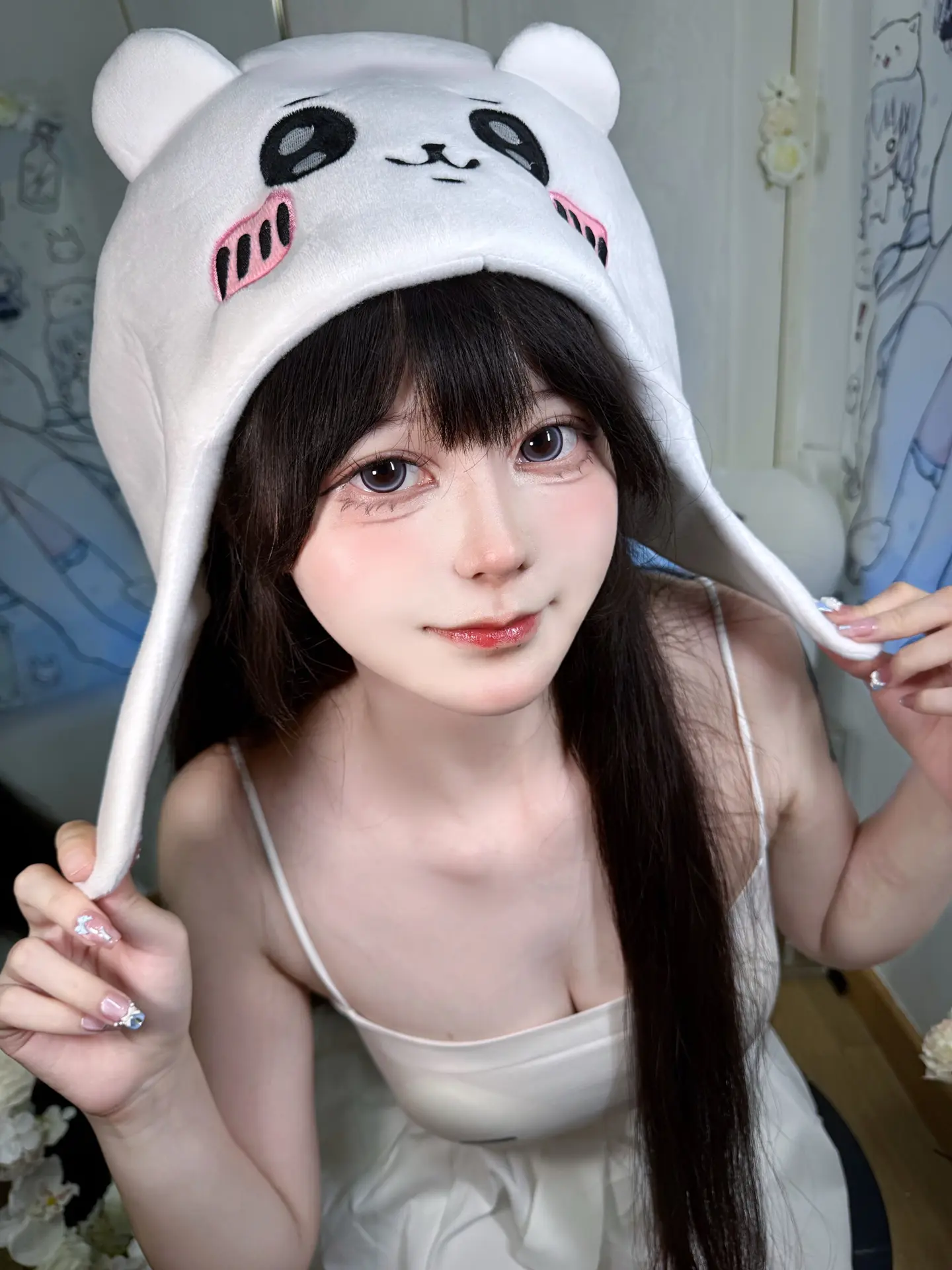 你也会夸那个女孩可爱对吗 算了我不问了。