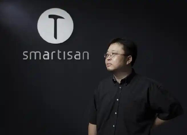 罗永浩宣布准备要造电视机，你们说罗哥造出来的电视机该叫个什么名字才好呢？[捂脸]