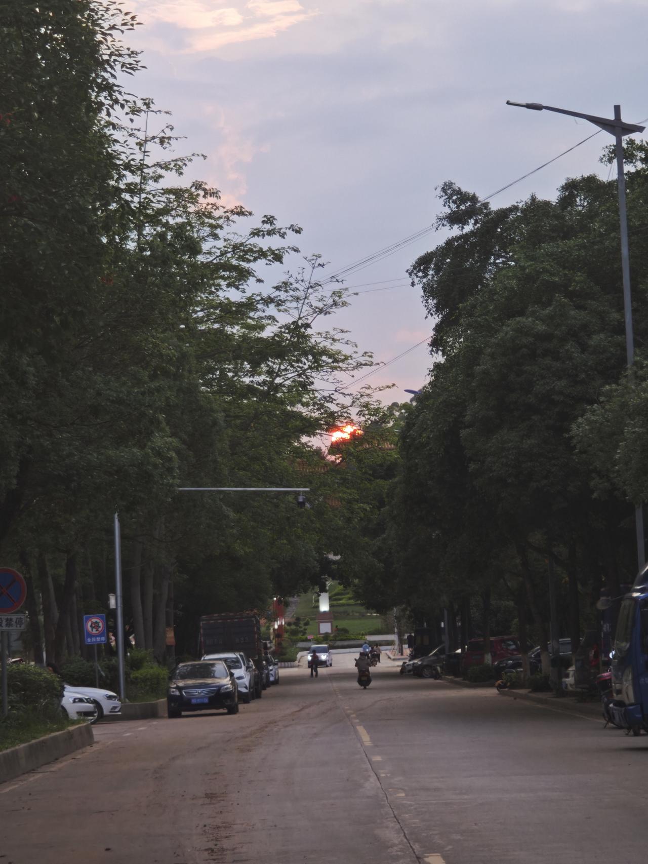 2026年买车千万不要想着保值了！因为现在不管是燃油车还是各种动力形式的新能源车