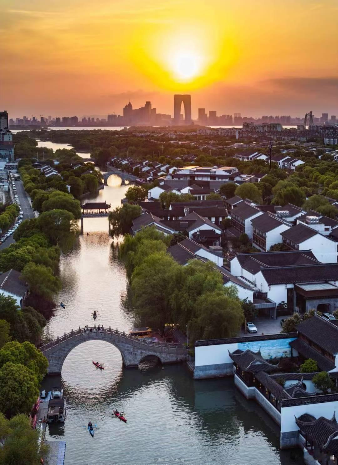 🌟“山林从不向四季起誓～枯荣随缘” 